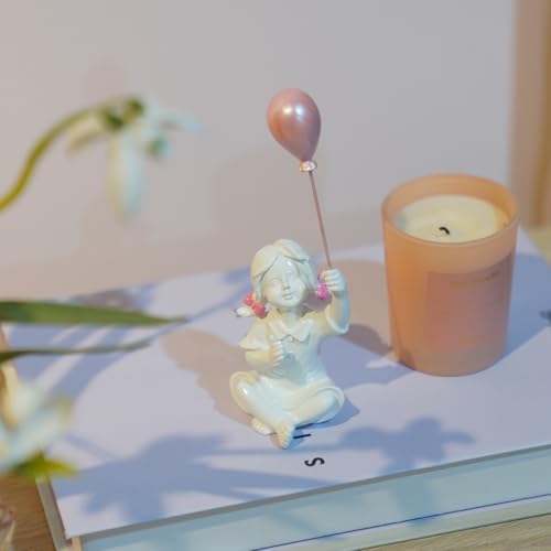 DiliComing Girl with Balloon Statue - Resin Sculpture