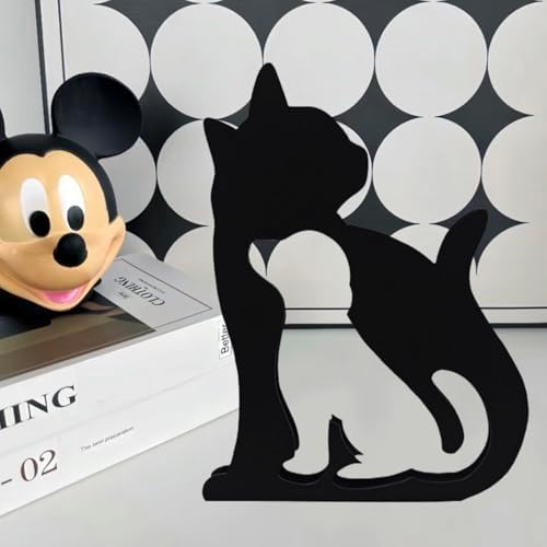 Minimalist Metal Dog Sculpture for Wall Decoration