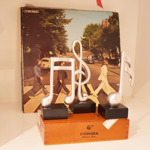 Musical Notes Decor Sculptures with Treble Clef Silver Resin