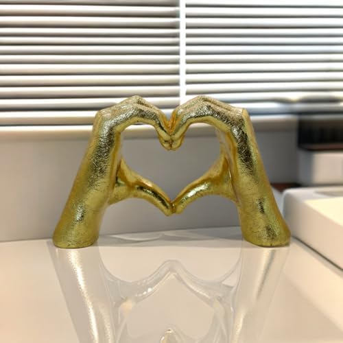 DECOUE Gold Heart Hands Statue Home Decor